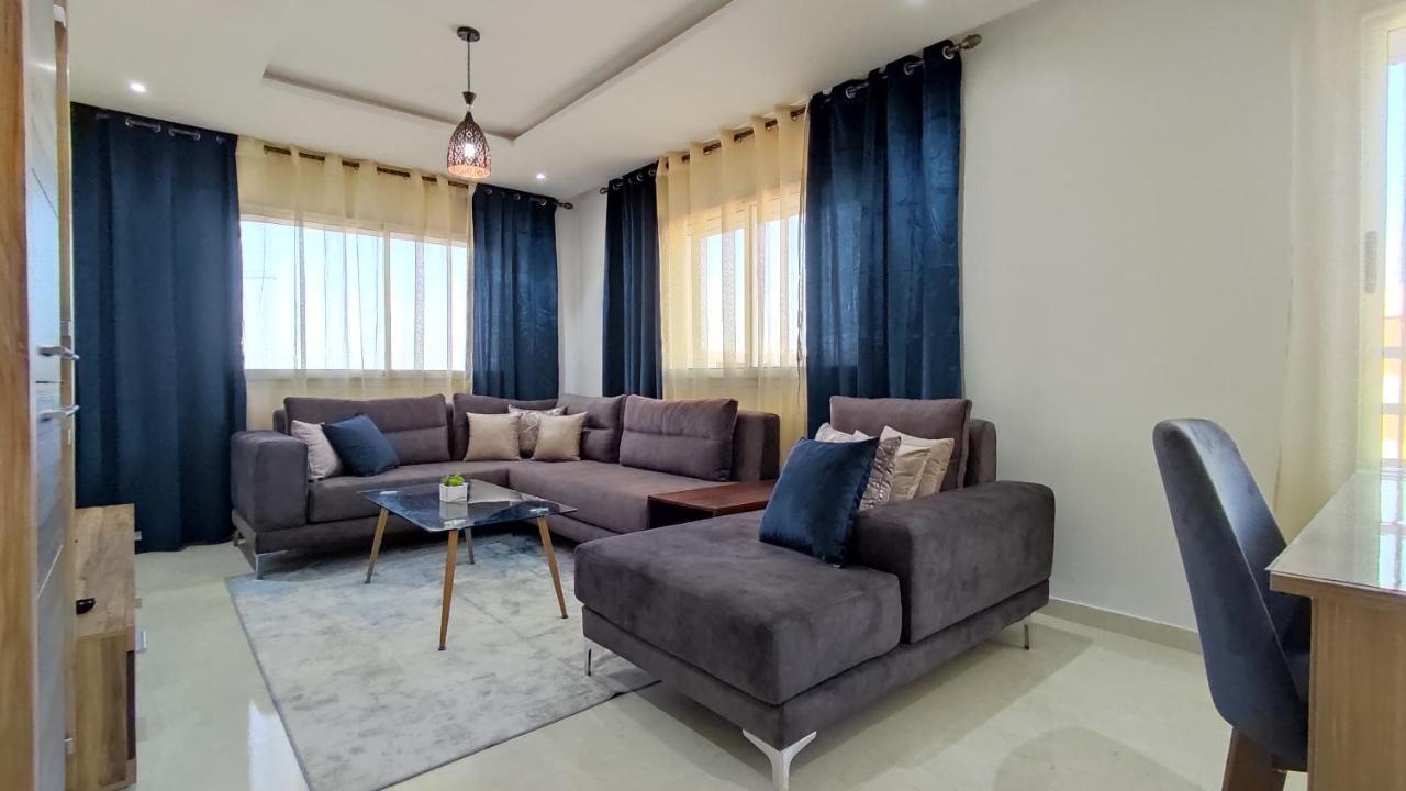 Dlx02 Apartment Уджда Екстериор снимка