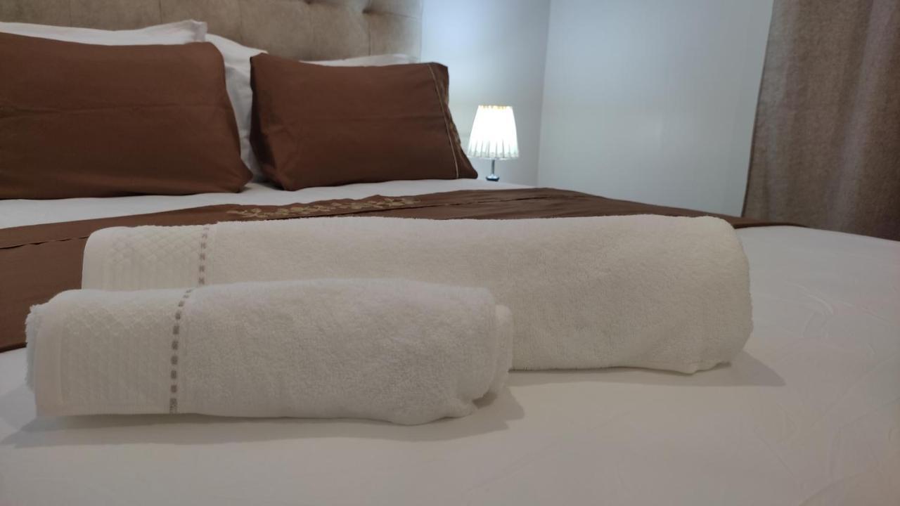 Dlx02 Apartment Уджда Екстериор снимка