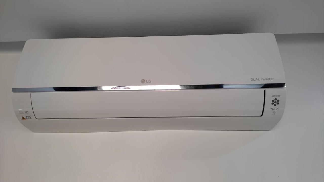 Dlx02 Apartment Уджда Екстериор снимка