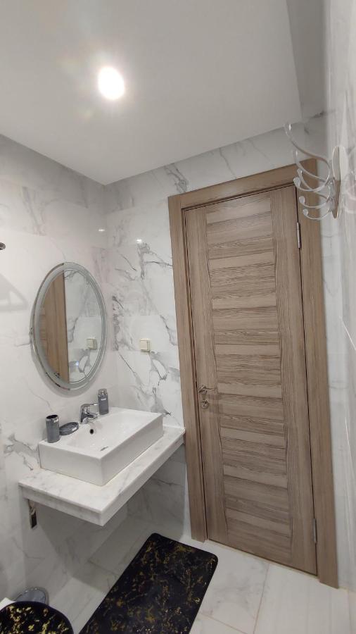 Dlx02 Apartment Уджда Екстериор снимка