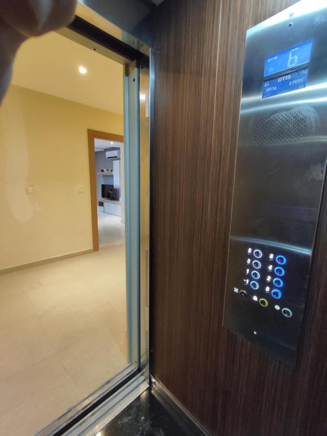 Dlx02 Apartment Уджда Екстериор снимка
